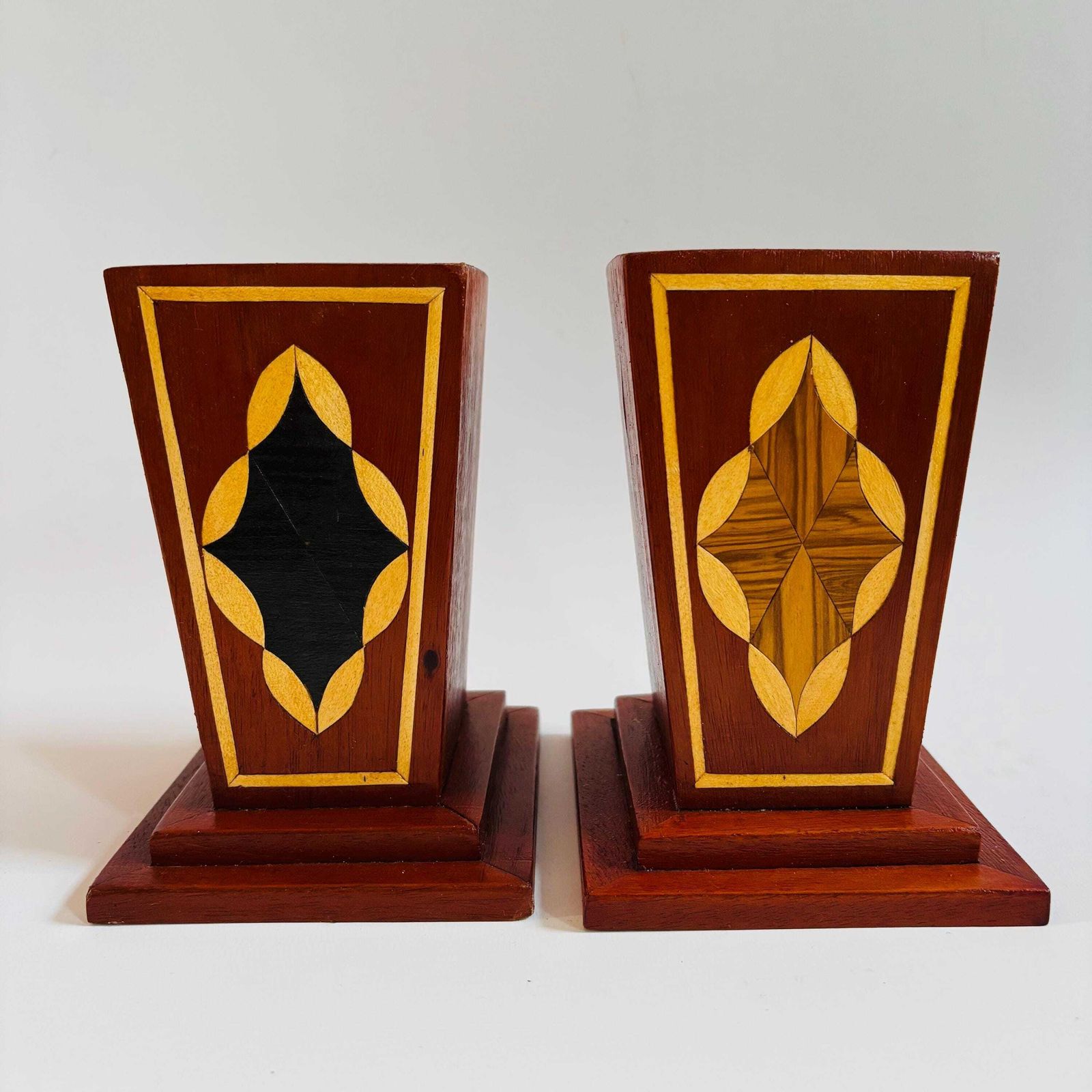 Art Deco Oak Veneer Pots: Handmade Marquetry By David Lyons. photo vinterior