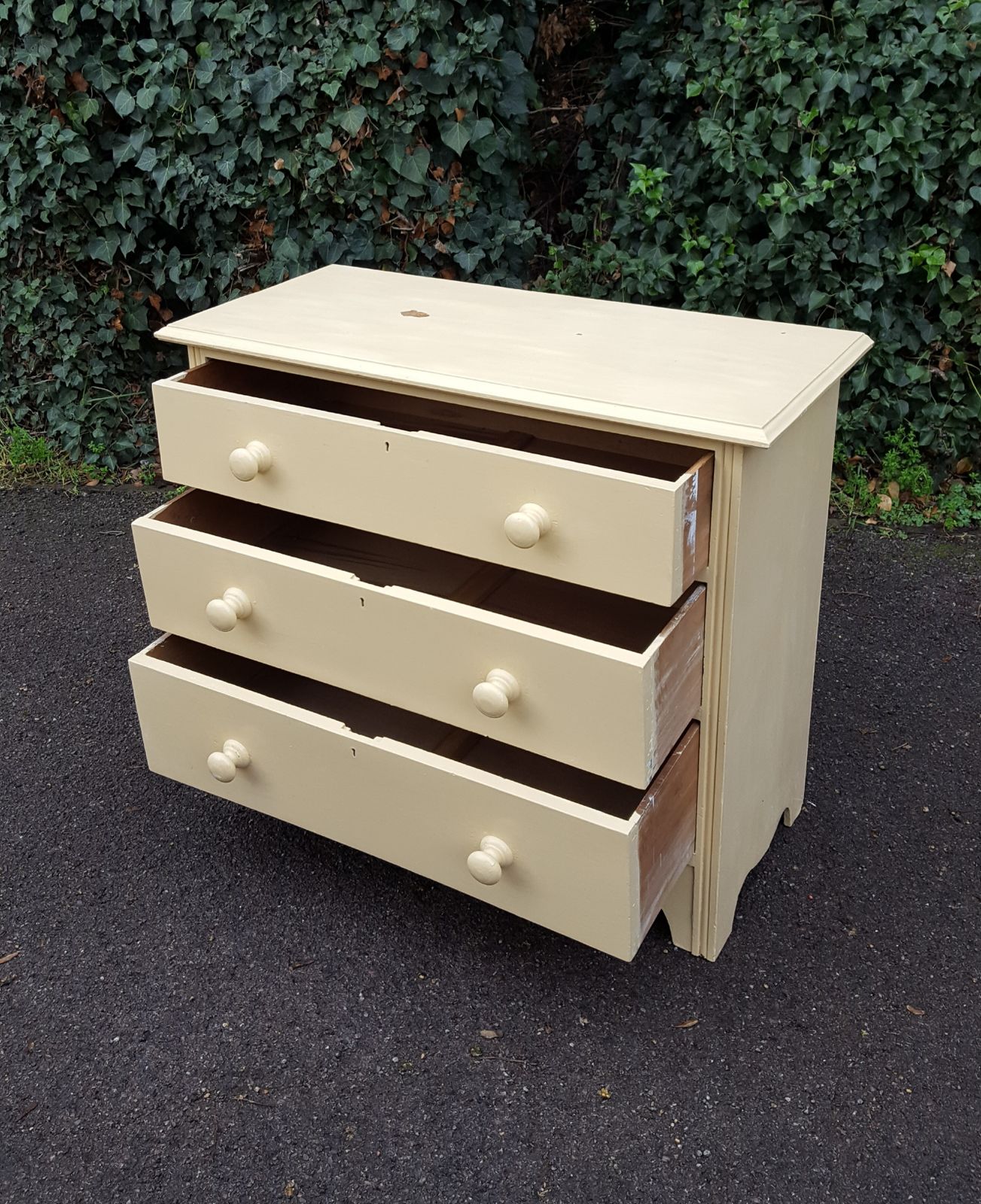 Painted Victorian Chest Of Drawers photo Furniture