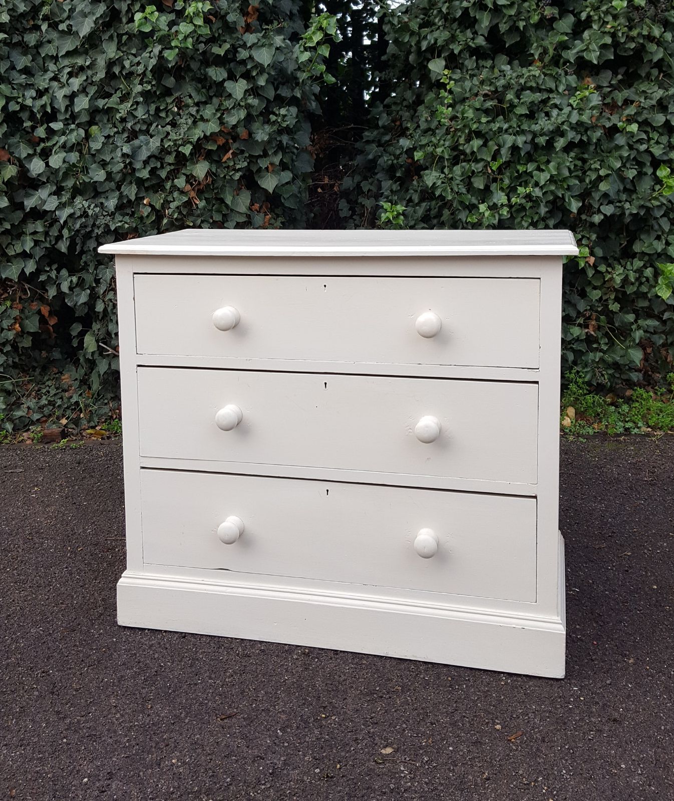 Victorian Painted Chest Of Drawers