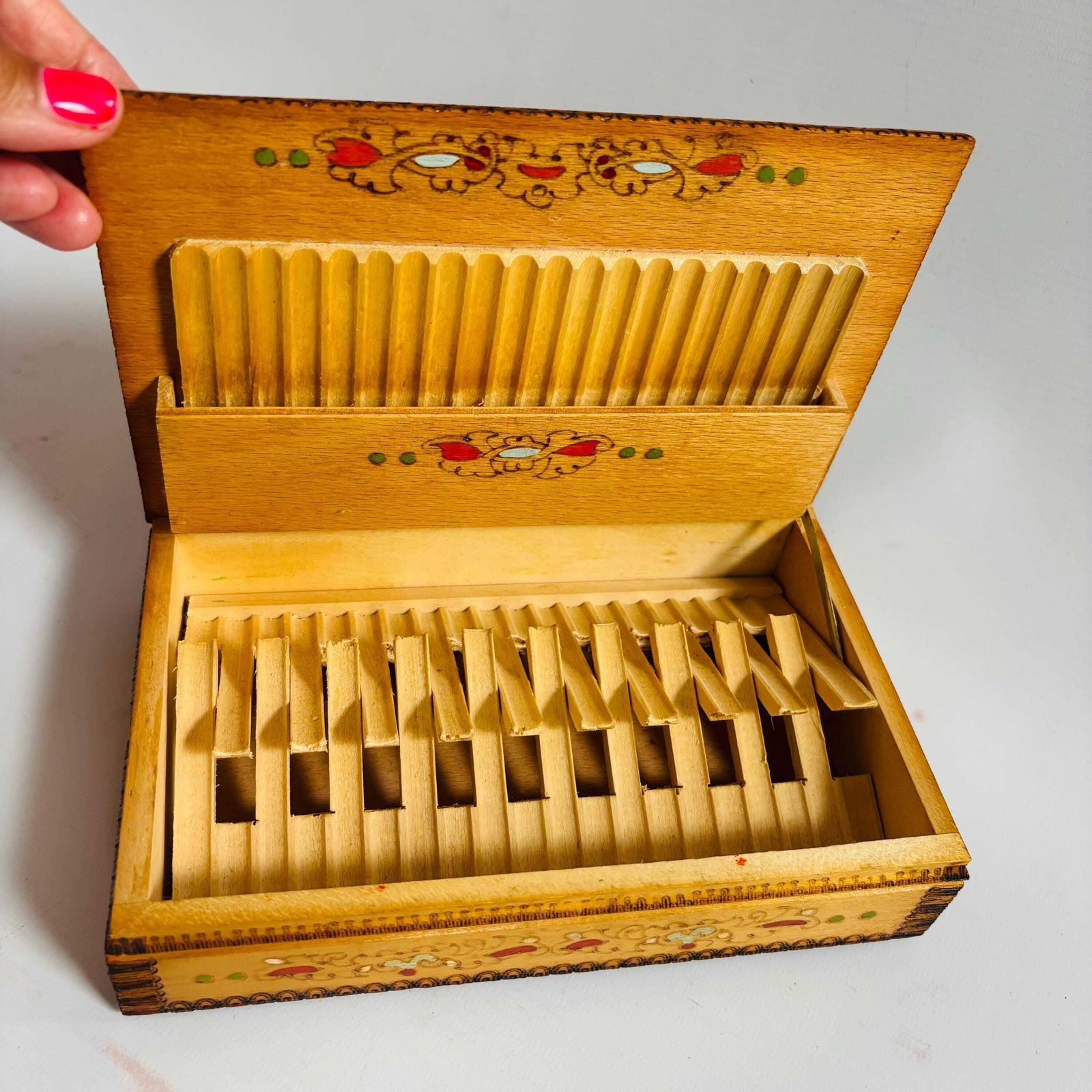 Vintage Folk Art Inlaid Wood Naive Art Box – Mid Century 1960s Handcrafted Cigarette Dispenser