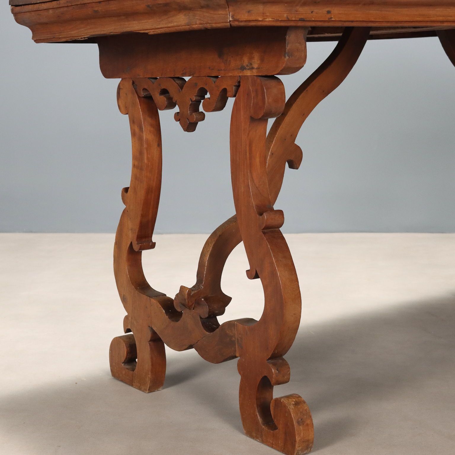 Antique Refectory Table Walnut Shaped Feet Italy XIX Century photo for sale