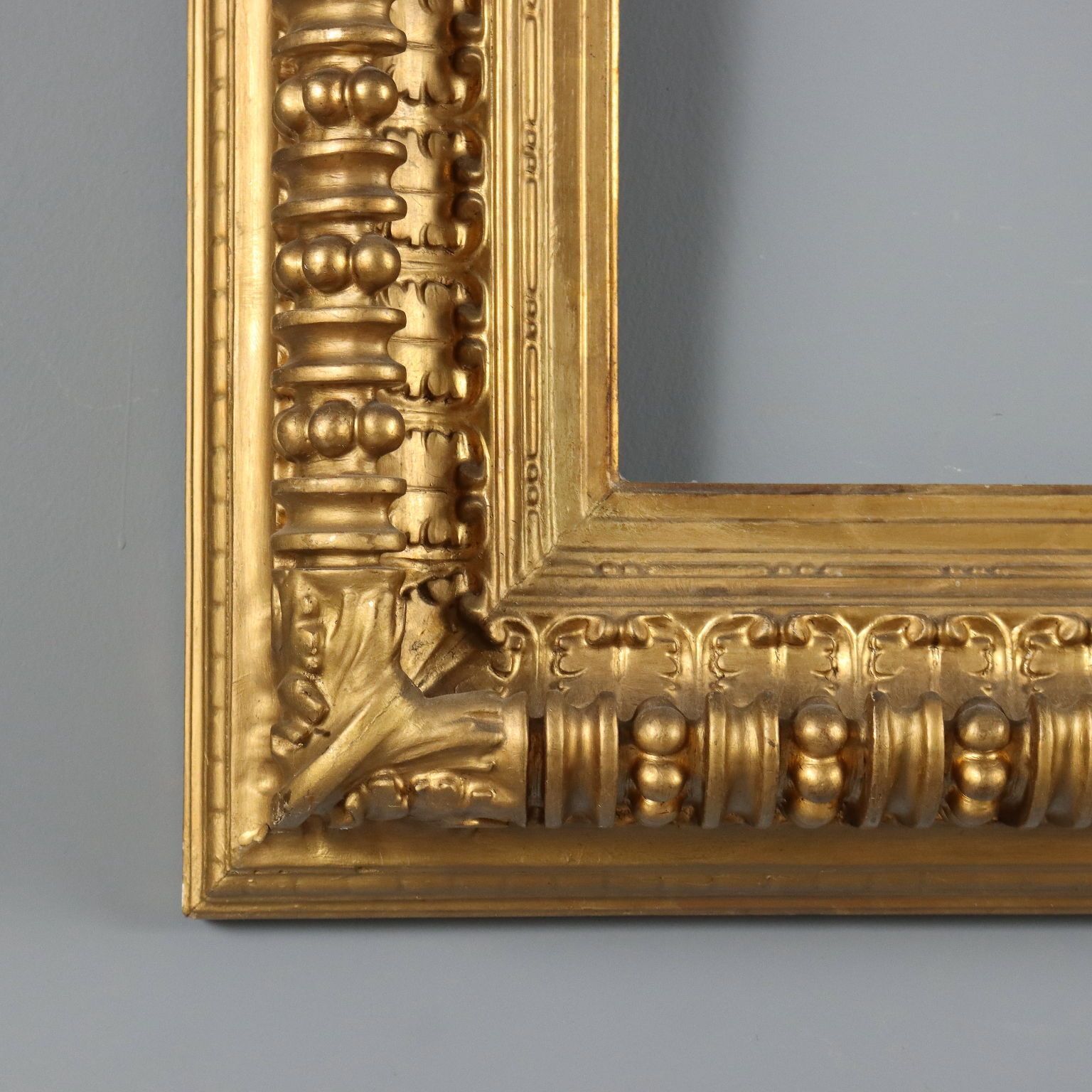 Antique Frame Carved Gilded Wood Italy XIX Century photo 980.0