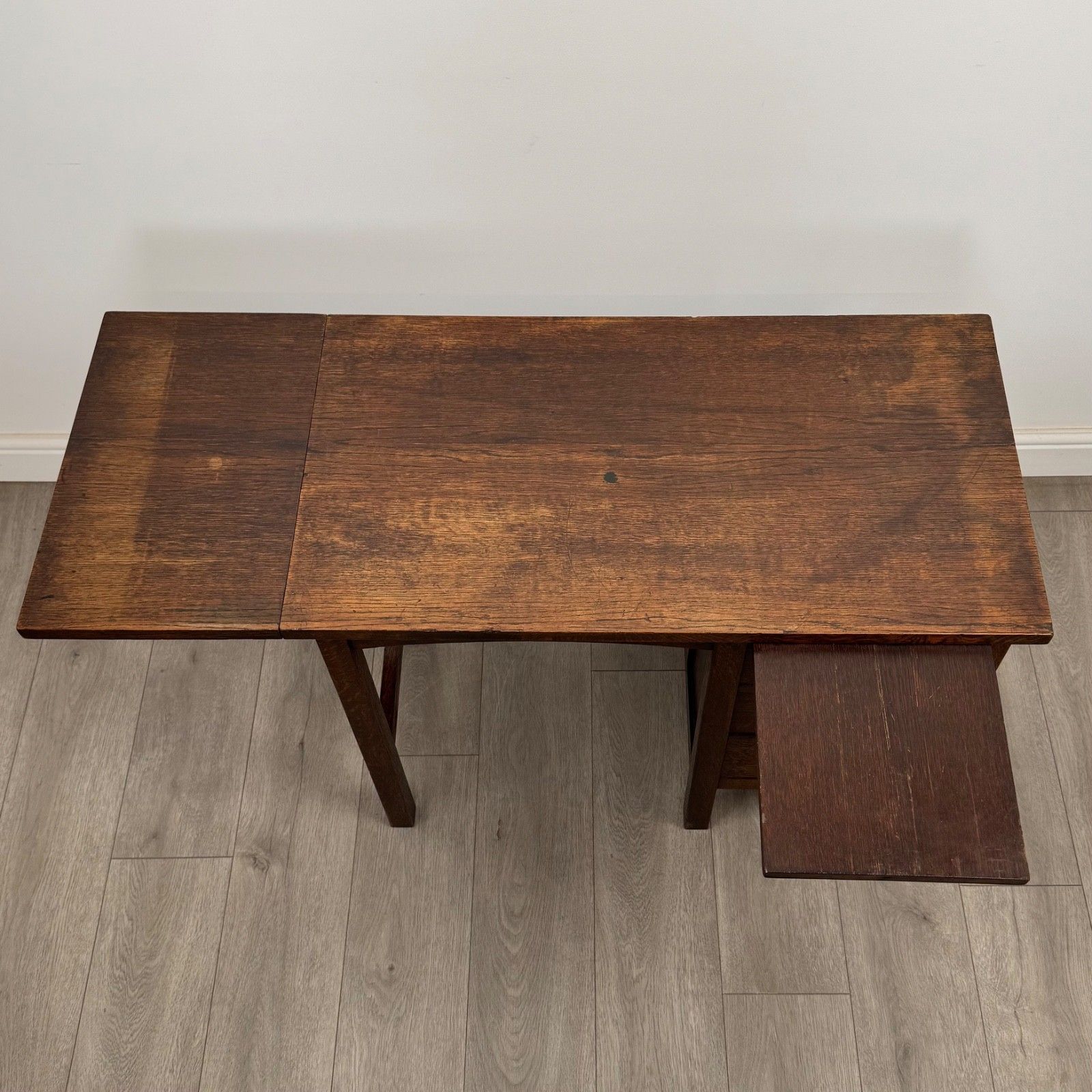 495.0 Antique 20th Century Good Quality Desk In Oak photo