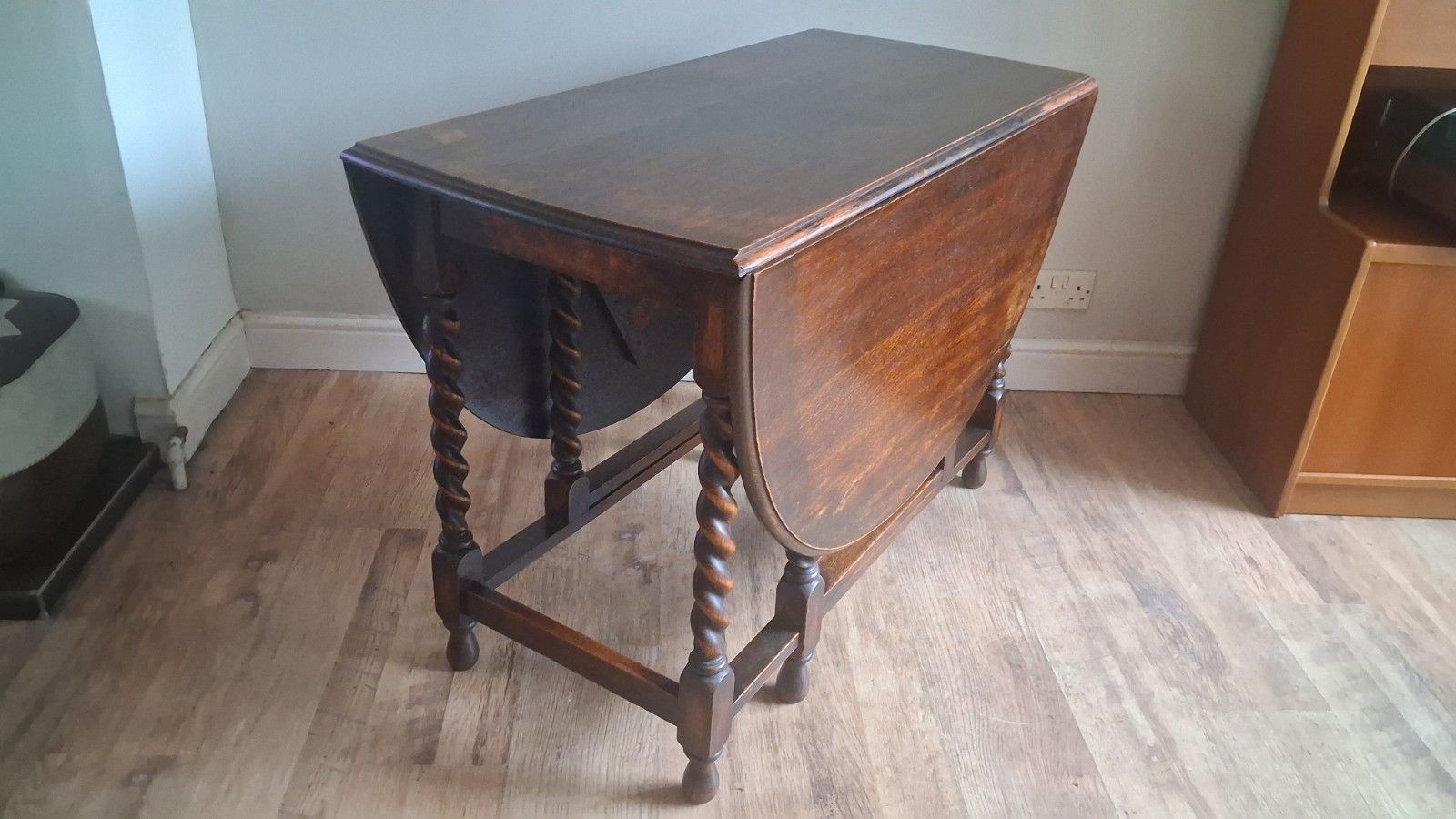 Delightful Edwardian  Solid Oak Gate Leg  Drop Leaf Dining /Kitchen Table photo furniture