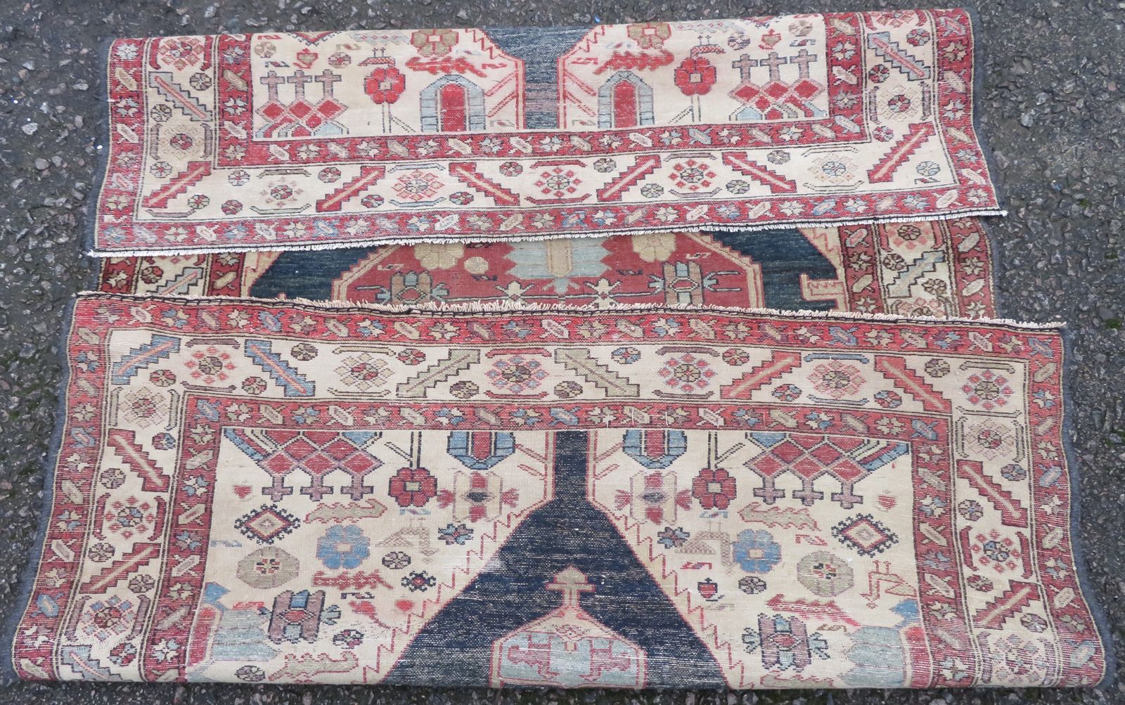 Antique Bakshaish Village Rug. 175cm X 130cm. photo 3950.0
