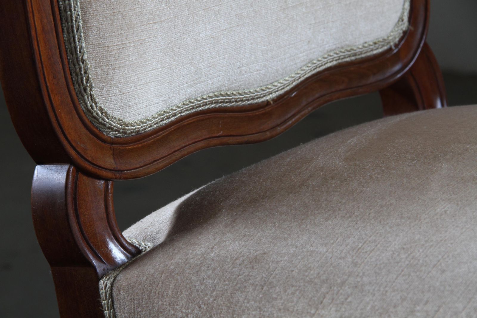 Meubels Paar Vintage Deense Stoelen, 18e Eeuw, In De Stijl Van Louis XV photo