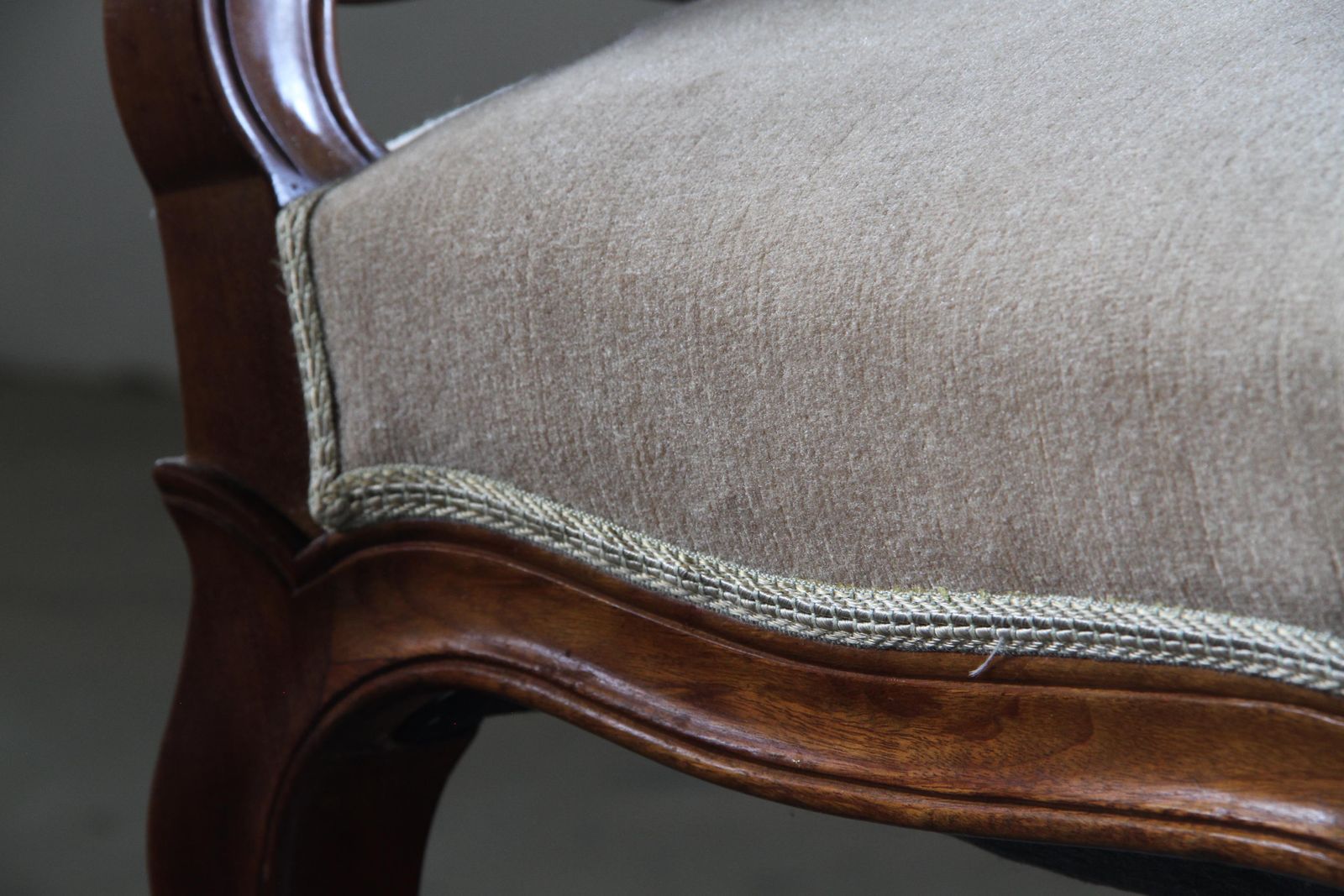 photo vintage Paar Vintage Deense Stoelen, 18e Eeuw, In De Stijl Van Louis XV