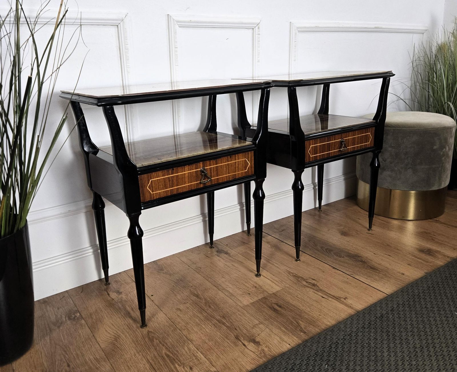 Pair Of Mid Century Italian Art Deco Nightstands Bedside Tables Walnut Glass Top photo vinterior