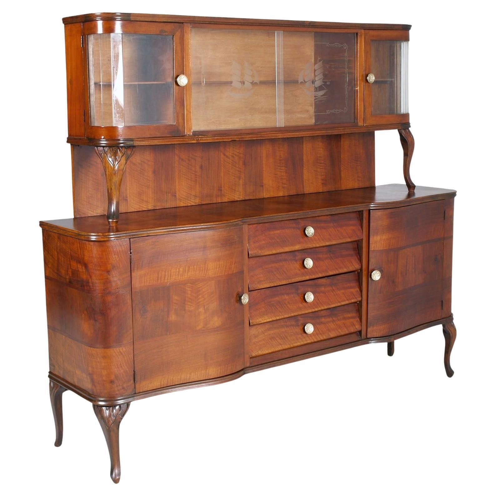 1920s Italian Art Deco Sideboard Display Cabinet, Walnut Veneer By Fratelli Mora