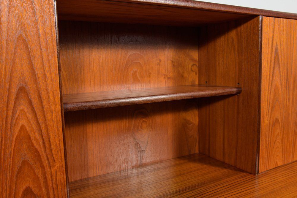 photo vinterior Mid Century Model Fresco Sideboard In Teak By Victor Wilkins For G Plan, United Kingdom, 1960s