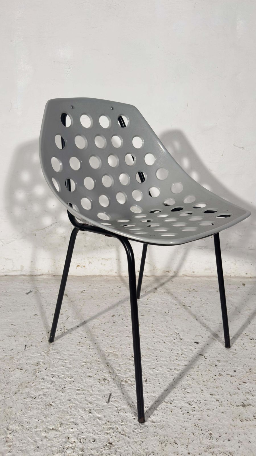 P. Guariche For Meurop, 1960s Coquillage Chair photo Furniture