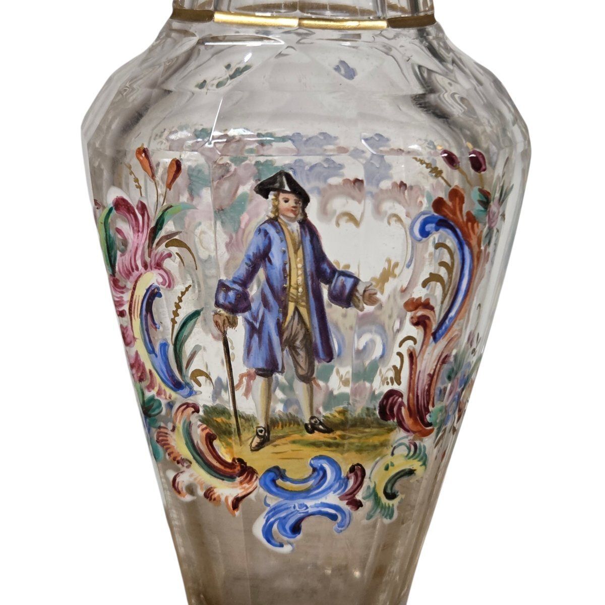 Petit vase d'époque en verre émaillé, Vienne, fin du XIXe siècle photo 329.0