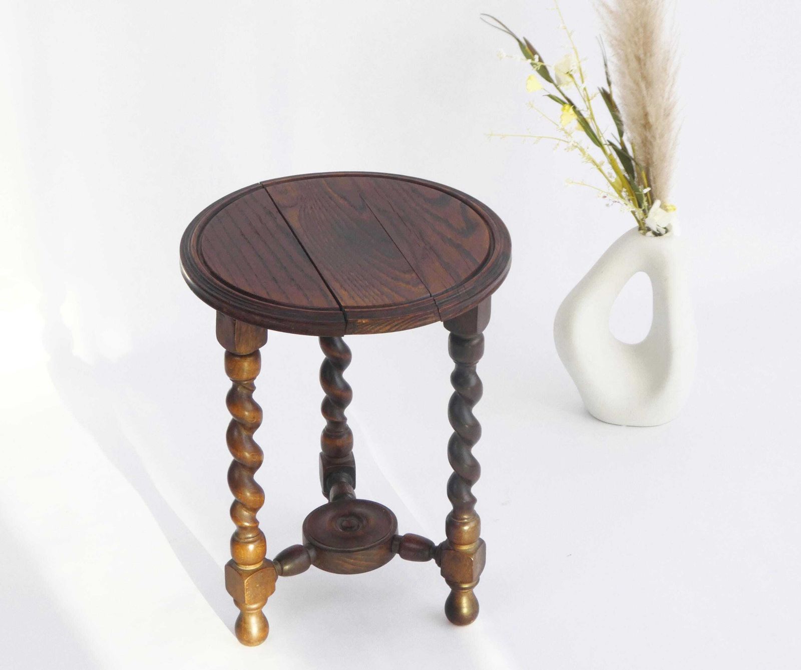 Antique Round Barley Twist Wooden Table, Small Plant Stand With Turned Legs, Farmhouse Decor