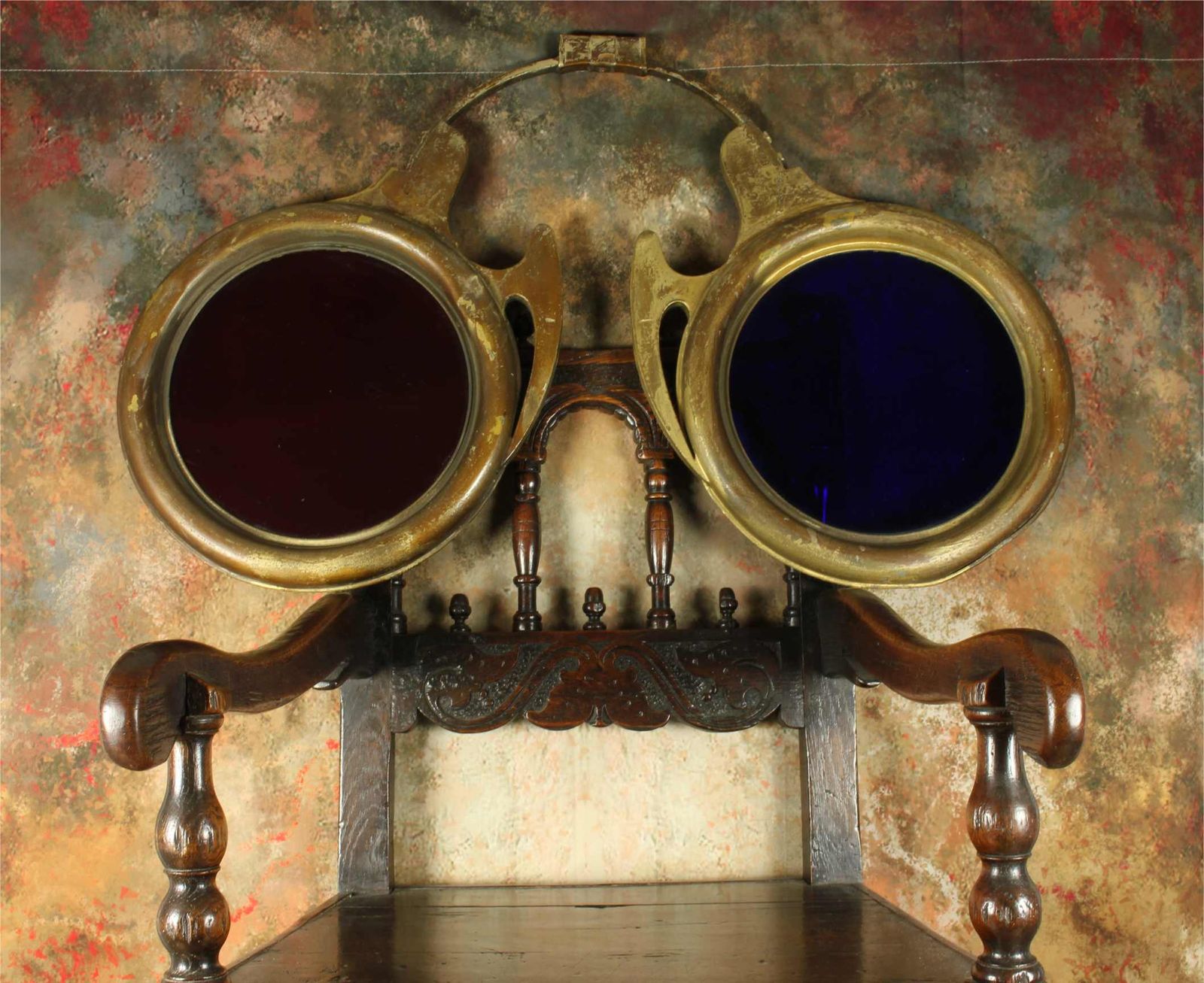 Large Antique Optician's Shop Sign. Optometrist Spectacles Glasses. photo furniture
