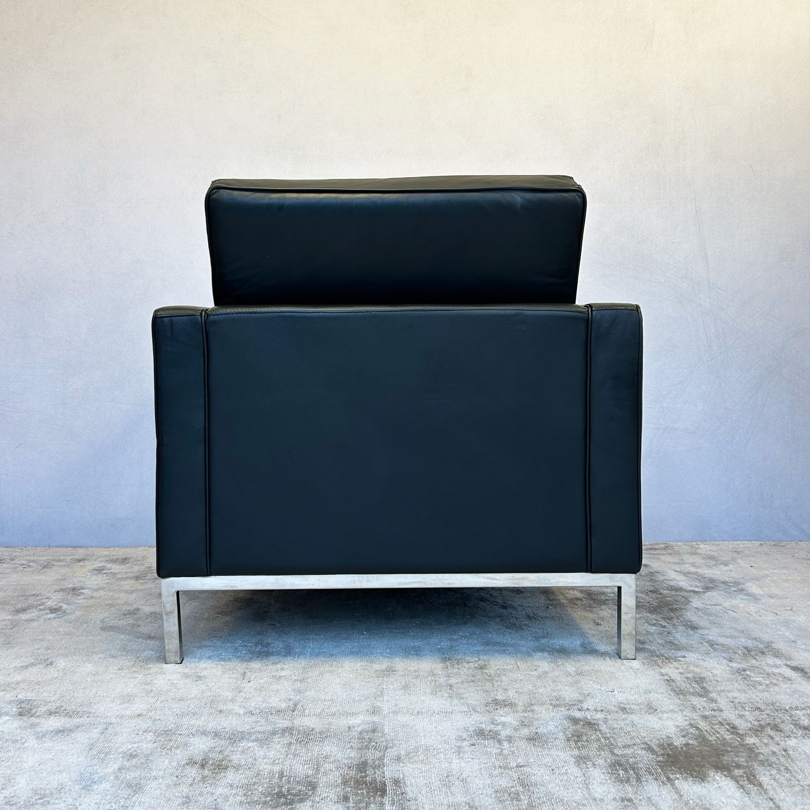 Black Leather Armchair In The Style Of Florence Knoll photo buy