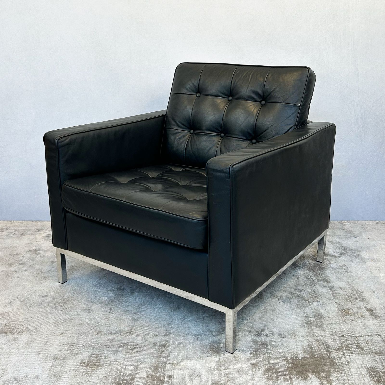 Black Leather Armchair In The Style Of Florence Knoll
