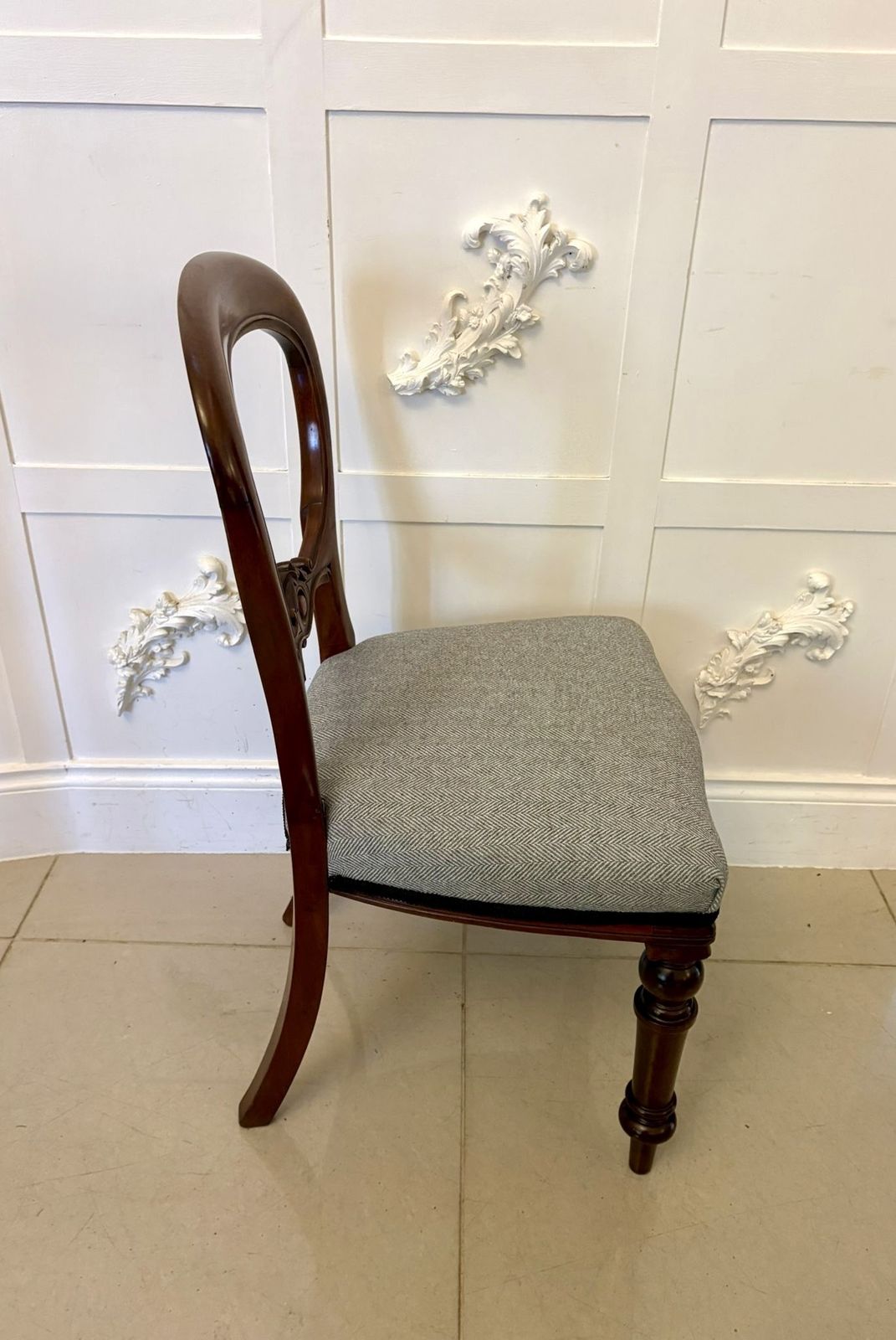 Furniture Antique Set Of Eight Quality Mahogany Balloon Back Dining Chairs photo