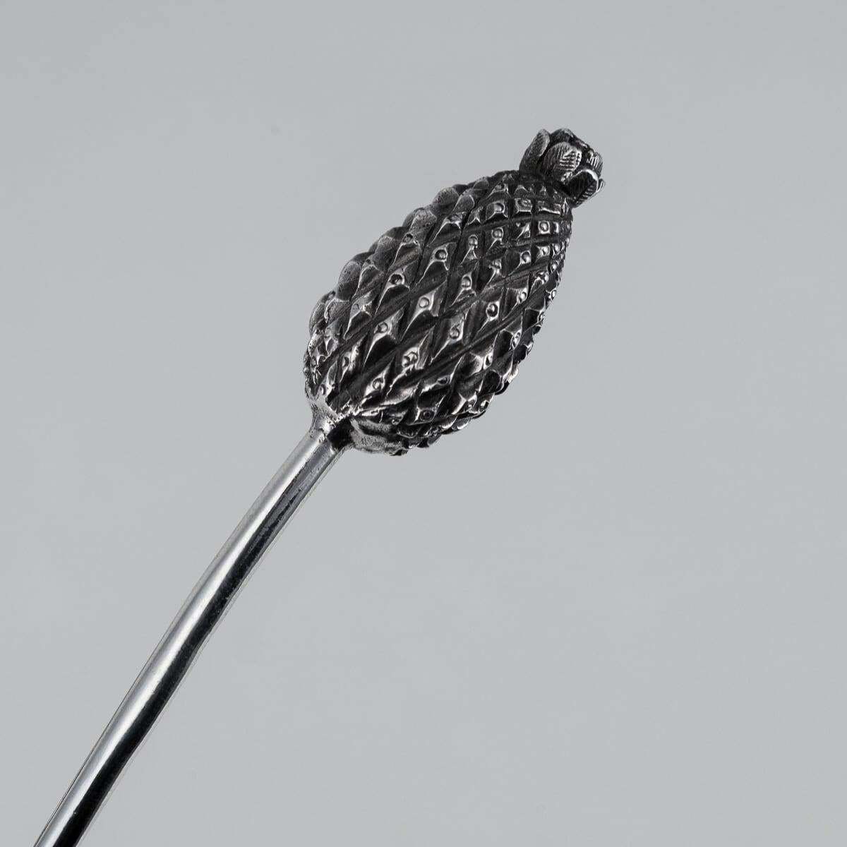 photo vinterior Antique 19th Century Victorian Solid Silver Pineapple Sugar Bowl & Sifter C.1877
