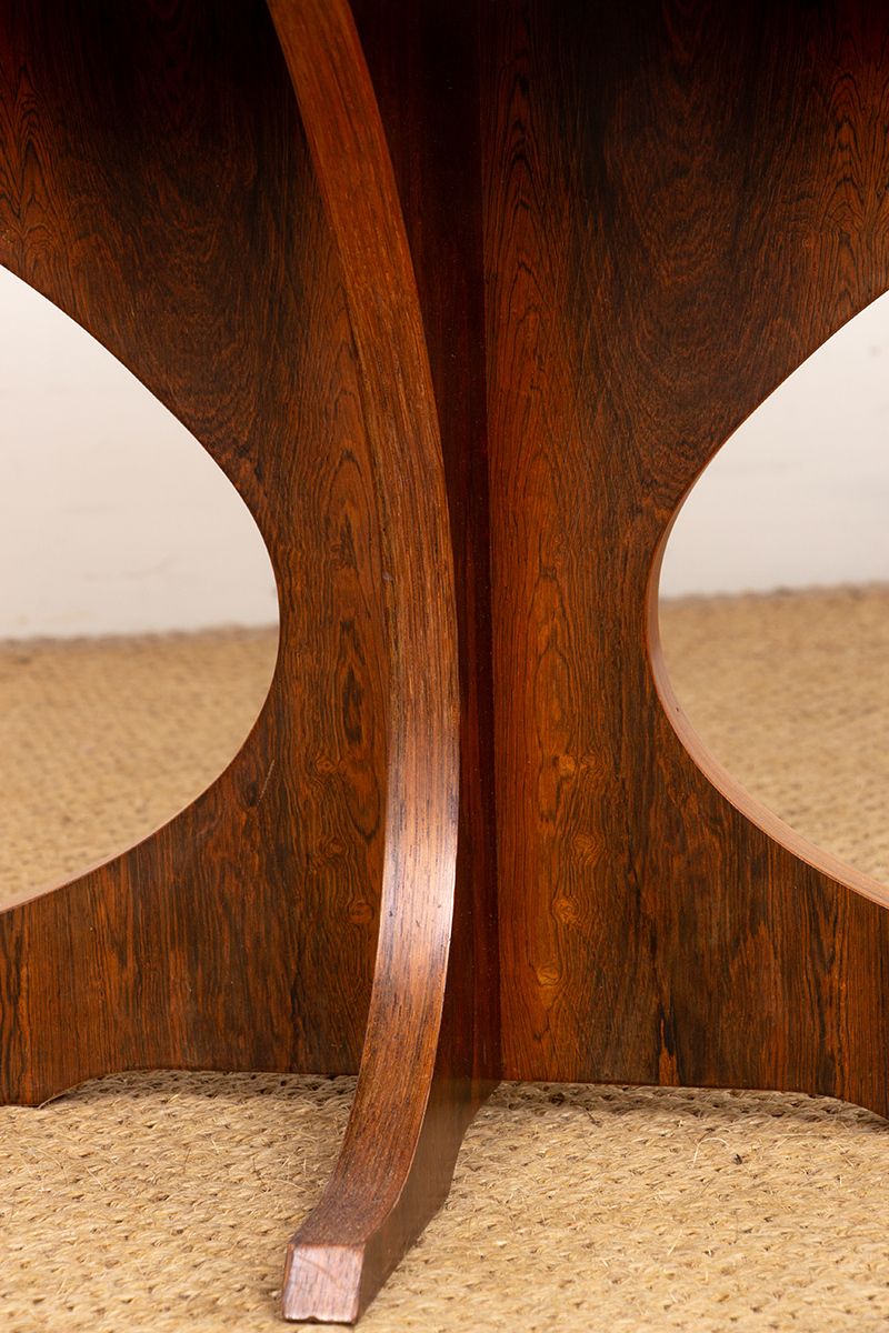 photo vinterior Table basse ovale en marbre de Carrare et palissandre, par Hugues Poignant, 1960