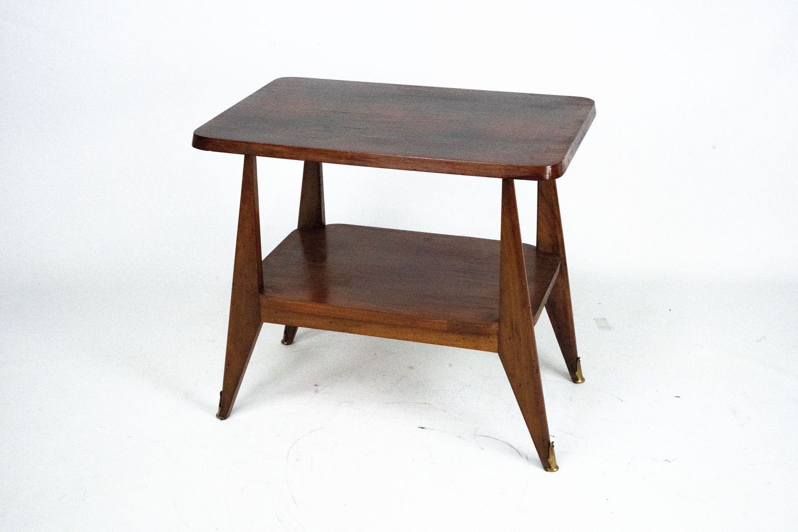 Mid Century Modern Italian Wooden Side Table. Italy 1950s