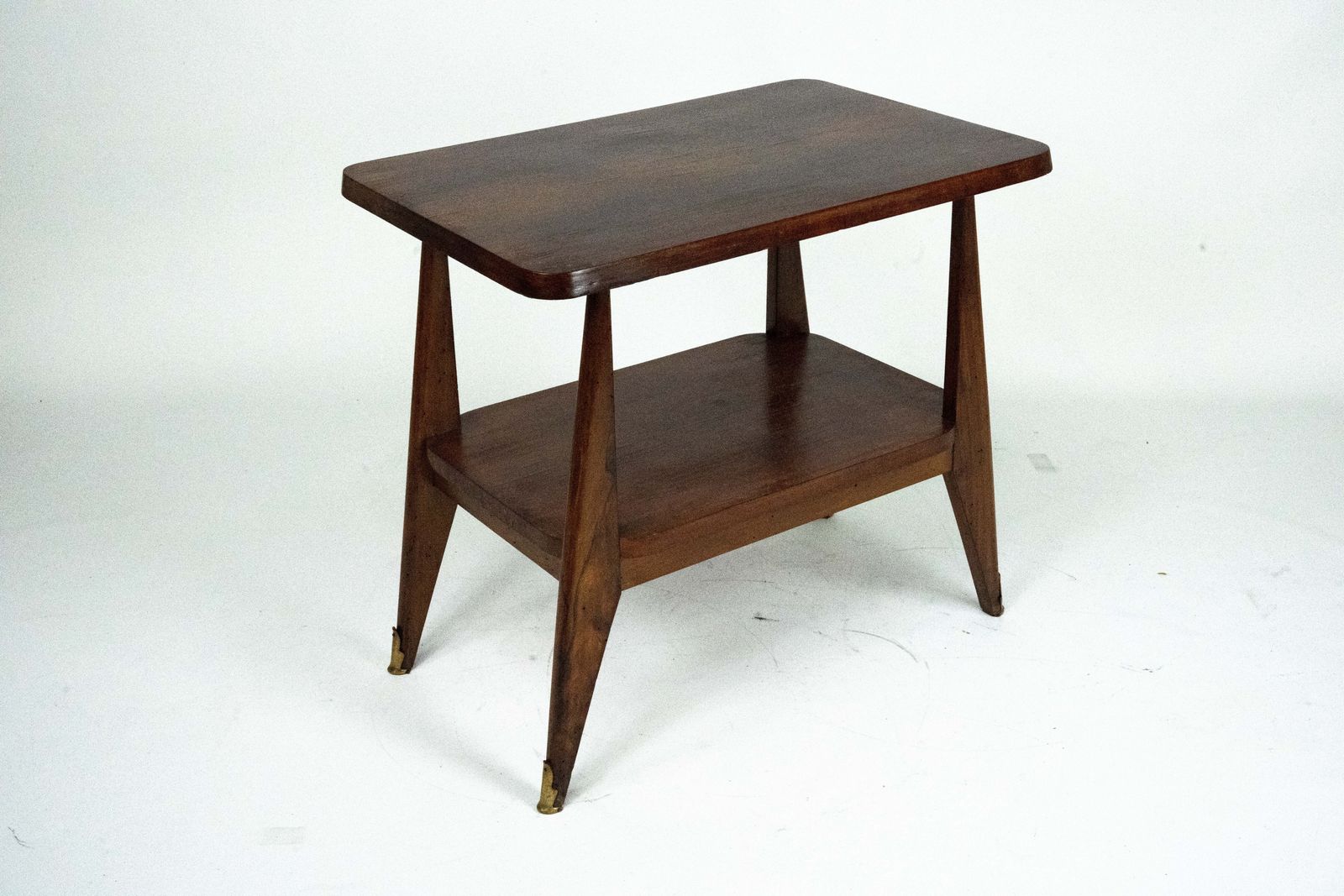 Mid Century Modern Italian Wooden Side Table. Italy 1950s photo vinterior