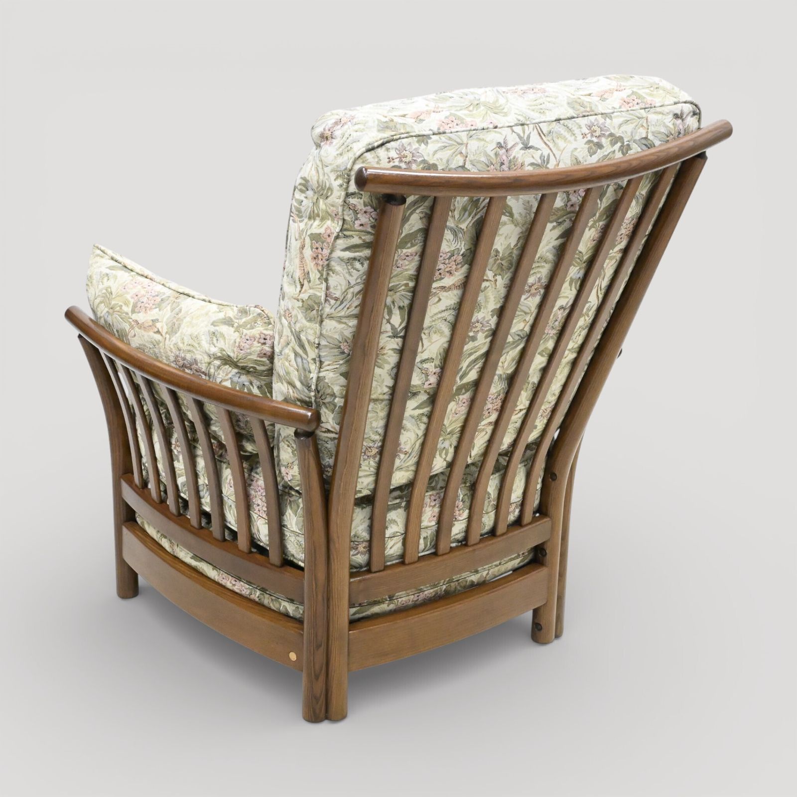 Ercol Renaissance Easy Chair Genuine Ercol Upholstery Golden Dawn Free* Delivery photo 627.0