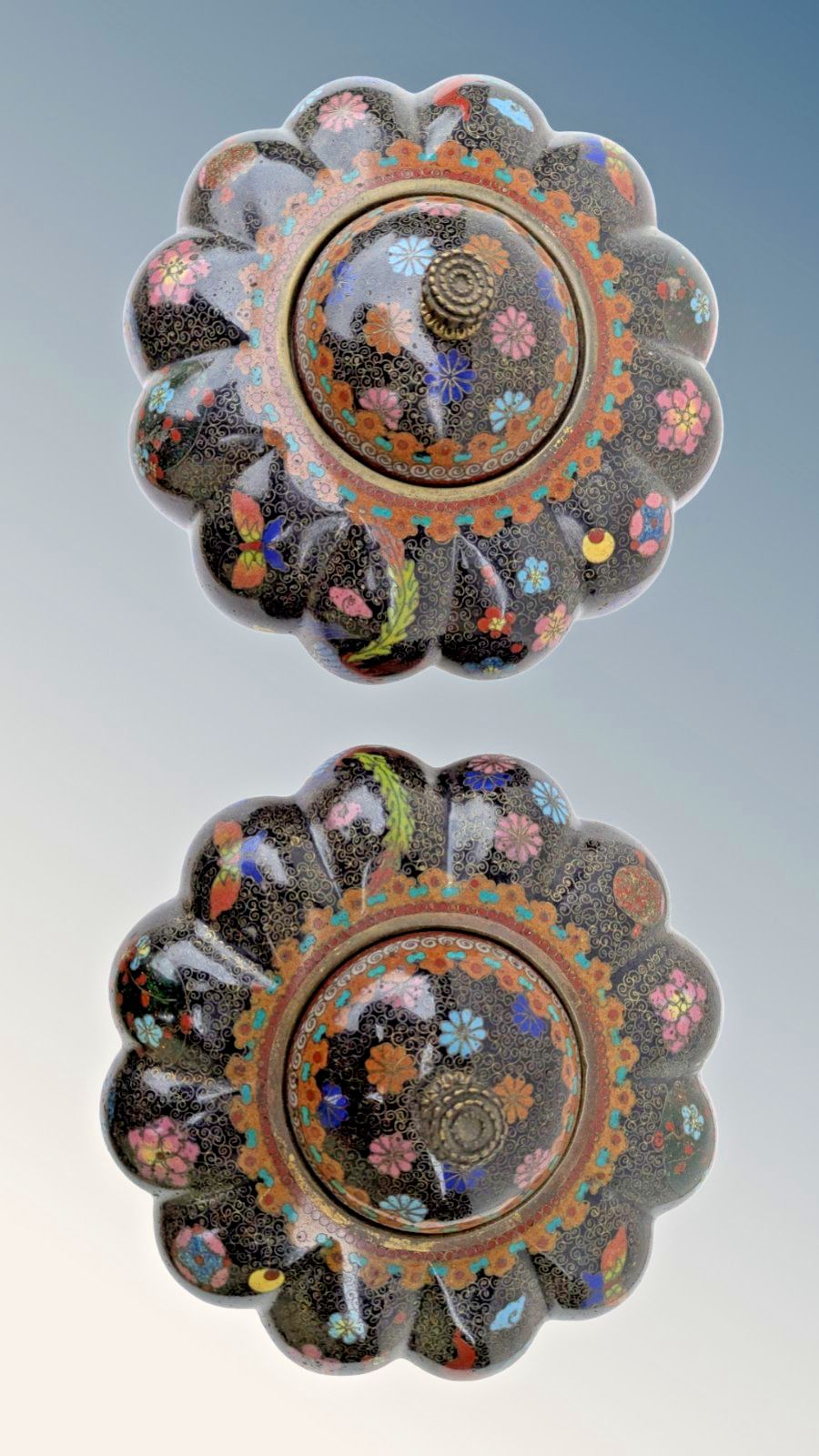 Pair Japanese Meiji Cloisonne Lidded Gourd Pots photo for sale