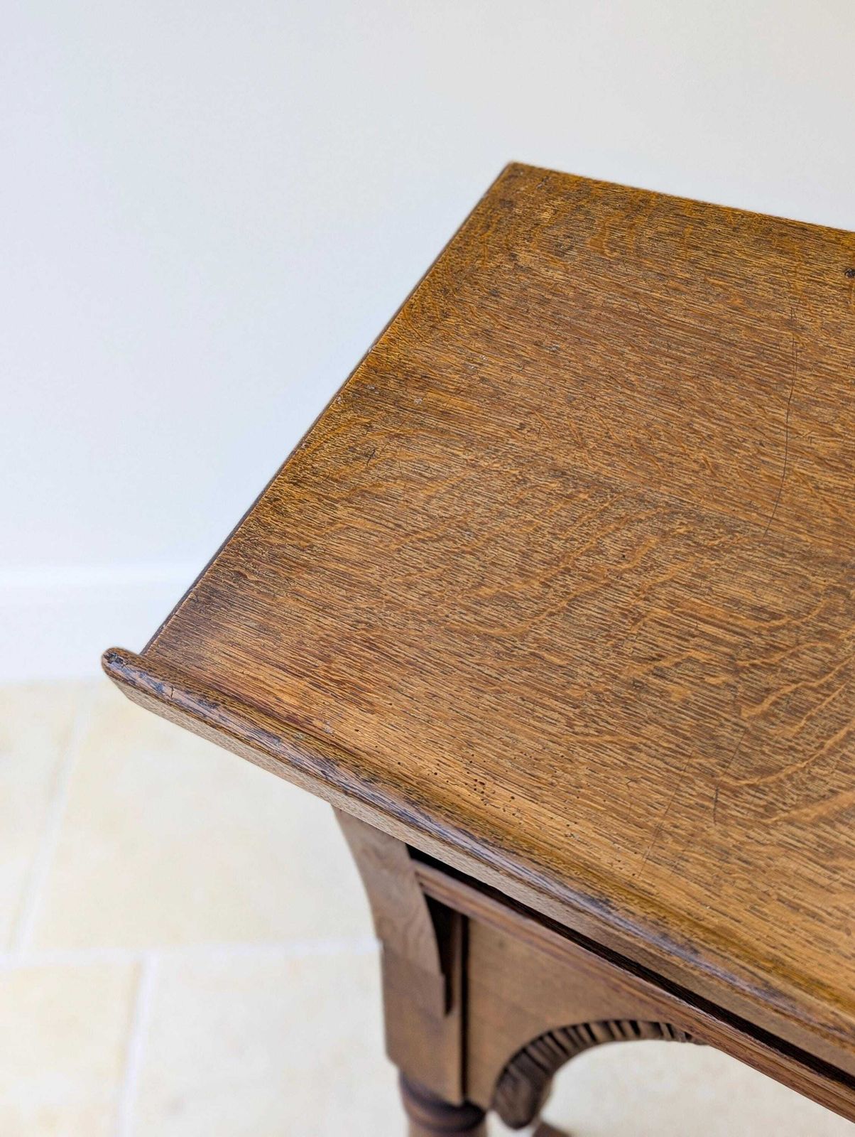 Antique Victorian Gothic Revival Oak Lectern C.1893 photo vinterior