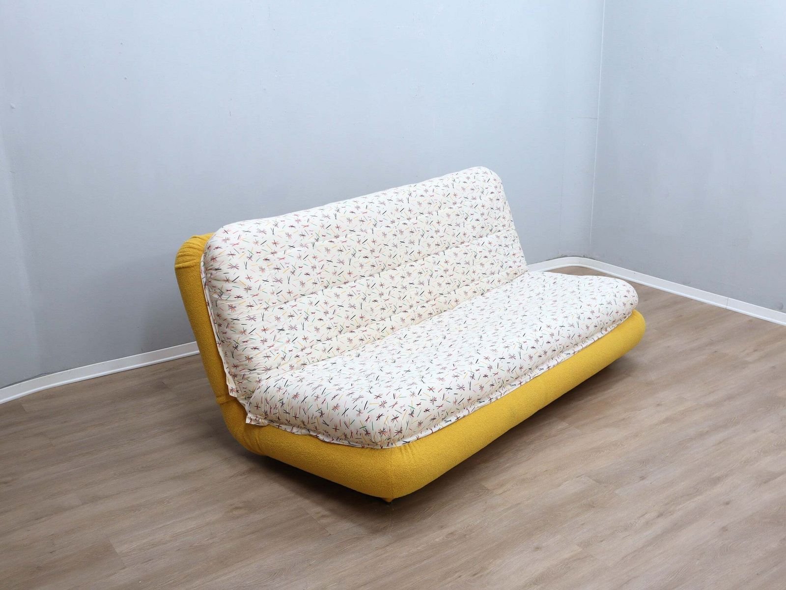photo for sale DR. Jekyll & Mr. Hyde Modular Sofa Bed By Poltrona Frau 1980s