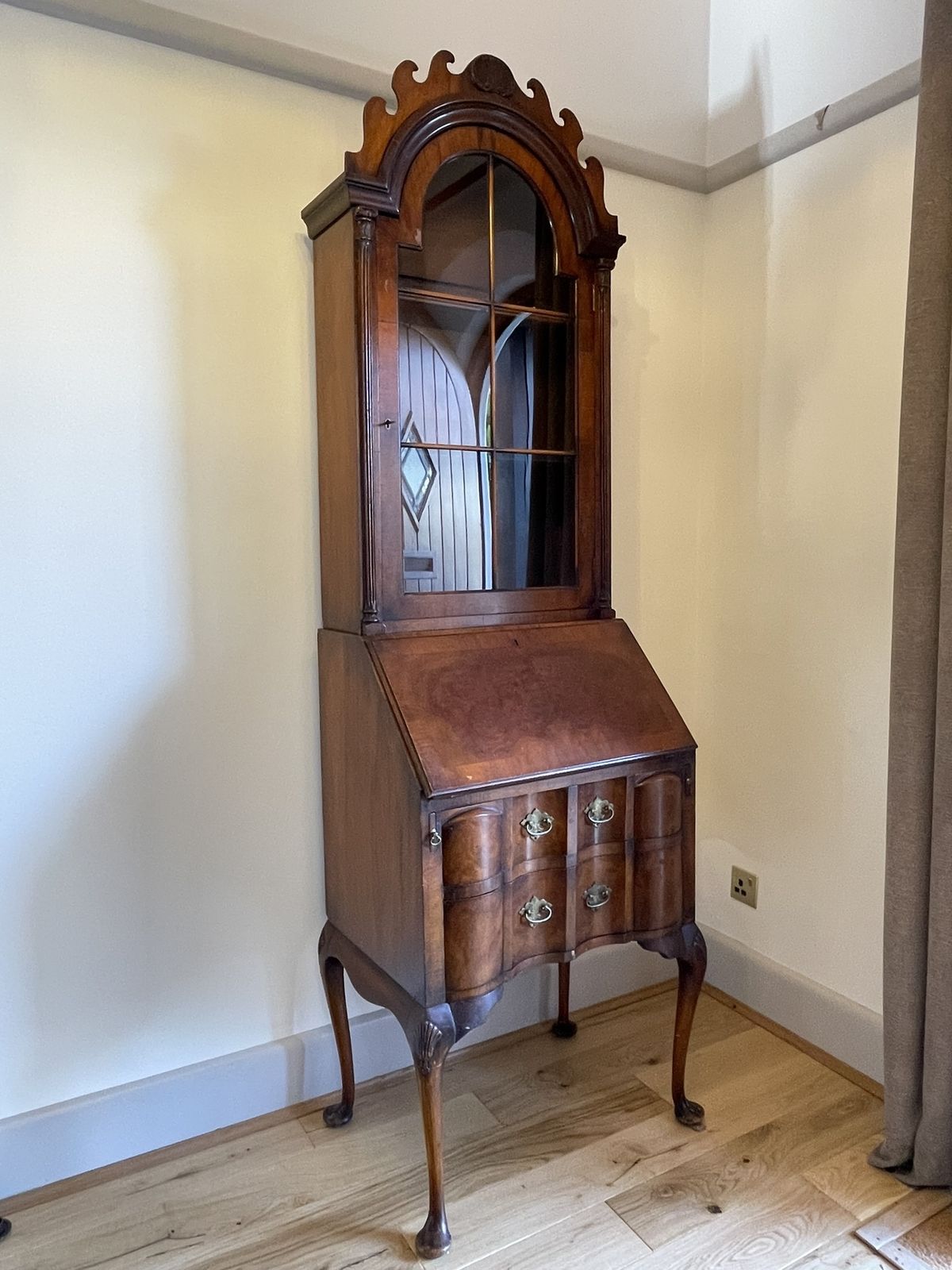 Walnut Queen Anne / George I Style Bureau Bookcase (1920s Reproduction)