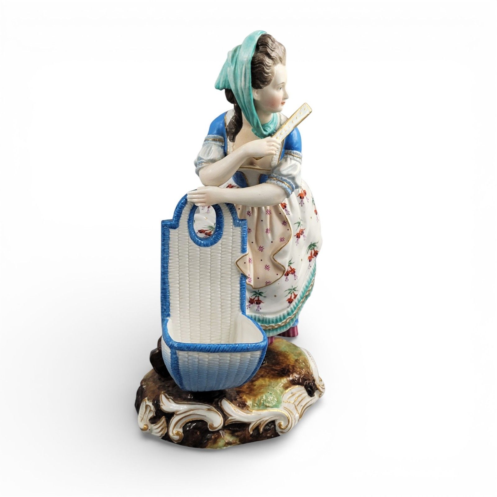 Large Limbach Porcelain Figure Of A Woman With Basket, Thuringia, C. 1825 photo vintage