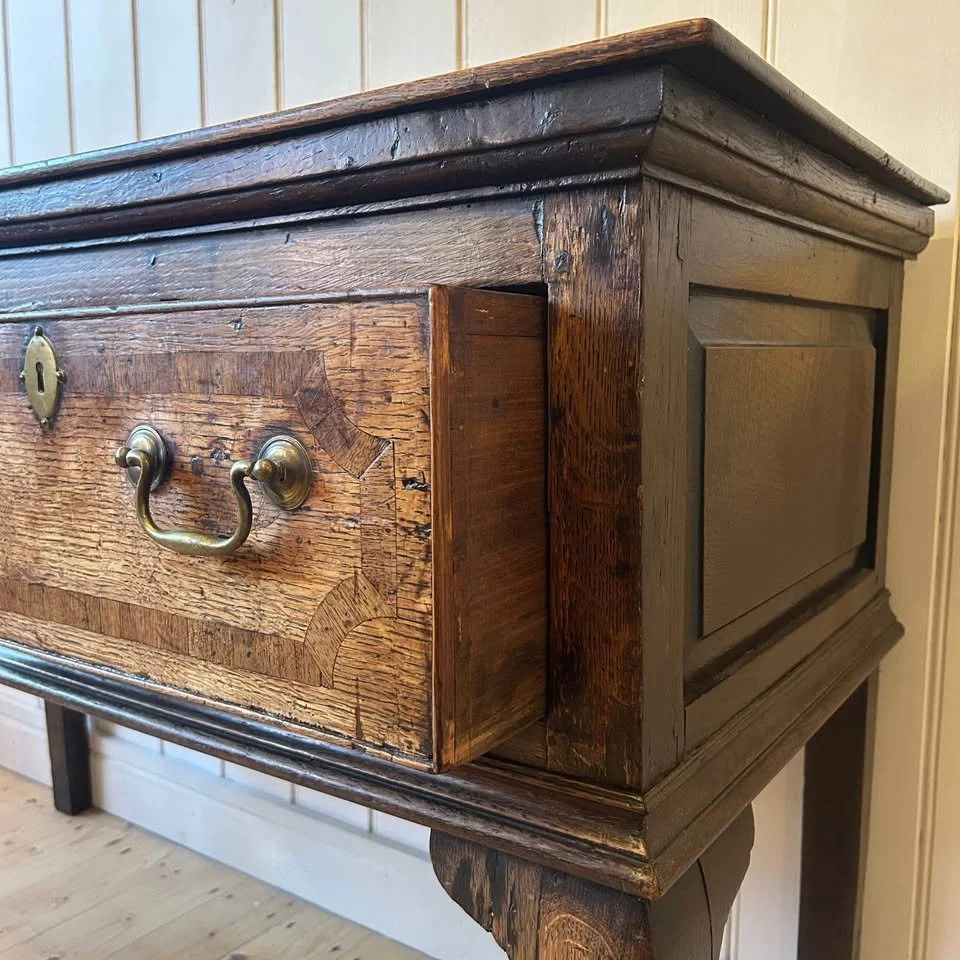 photo furniture George III Oak Dresser Base, 1800s