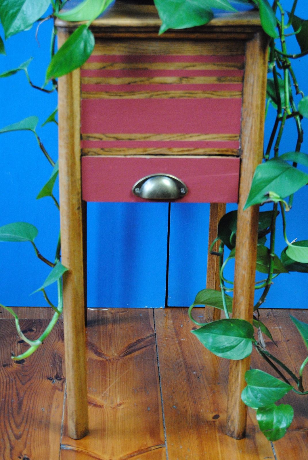 photo vinterior 1950s Occasional Table, Vintage