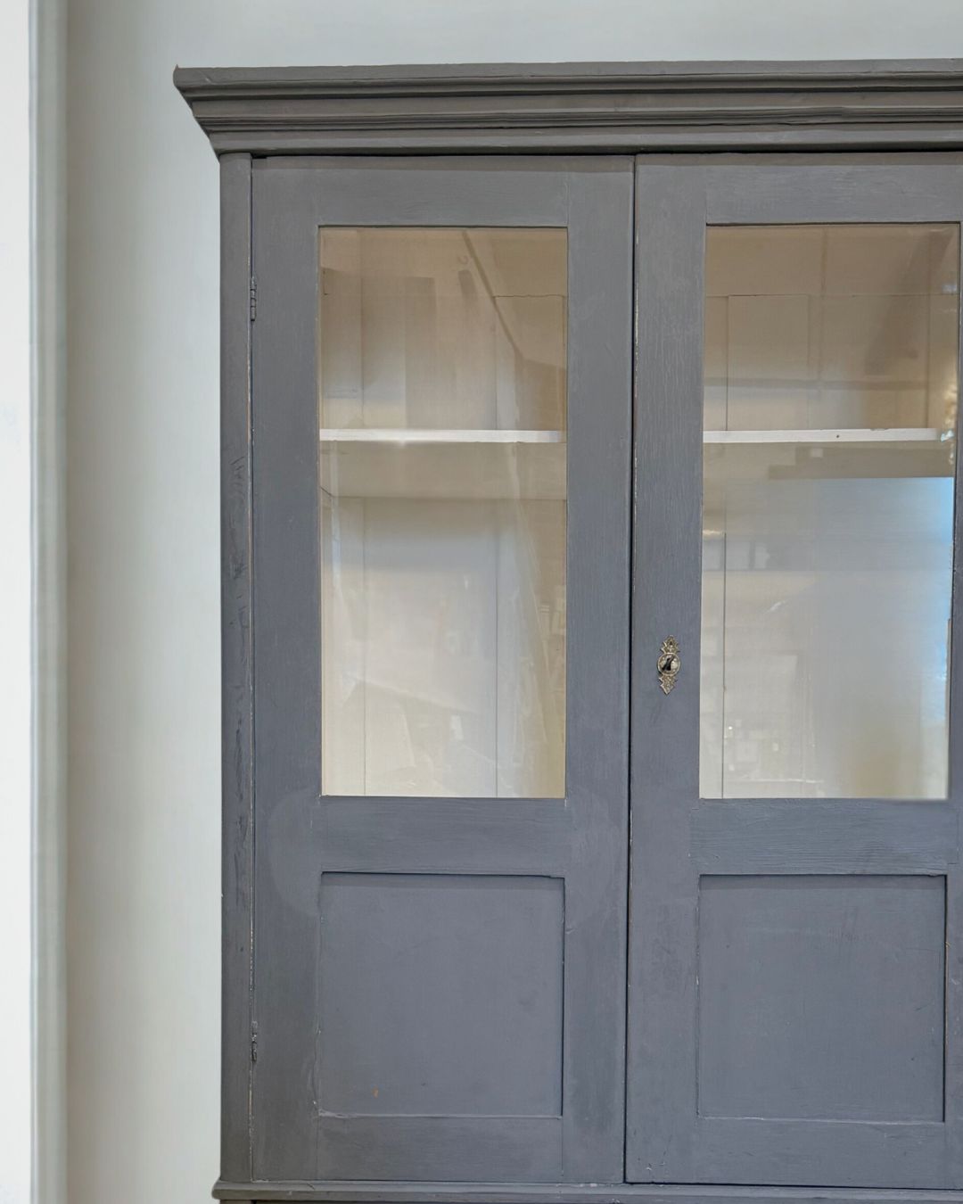 Hand Painted Victorian Display Cabinet: Farmhouse Linen Cupboard photo vinterior