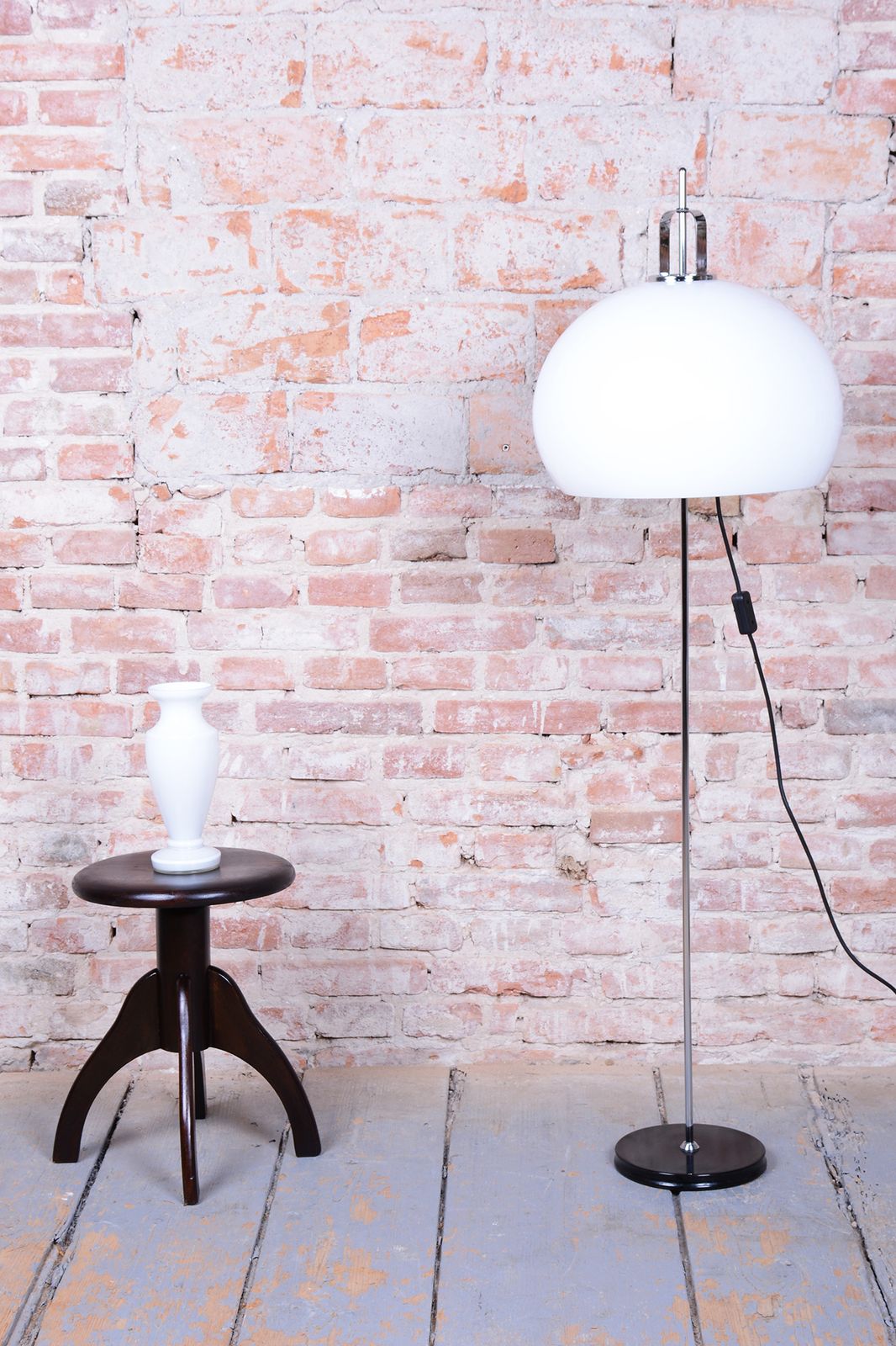 Original Mid Century Floor Lamp, By H. Guzzini For Meblo, Chrome, Italy, 1960s photo vintage