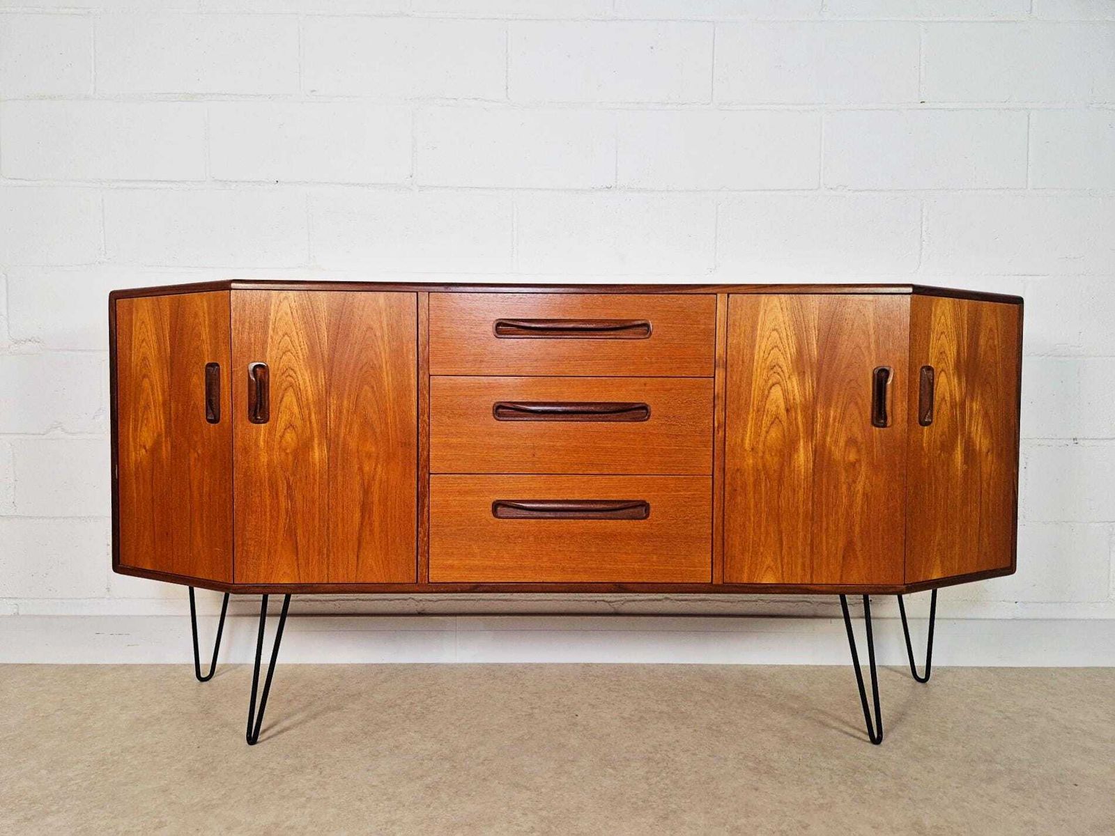 G Plan Fresco Vintage Mid Century Danish Design Medium Teak Sideboard Credenza Bl700 photo for sale