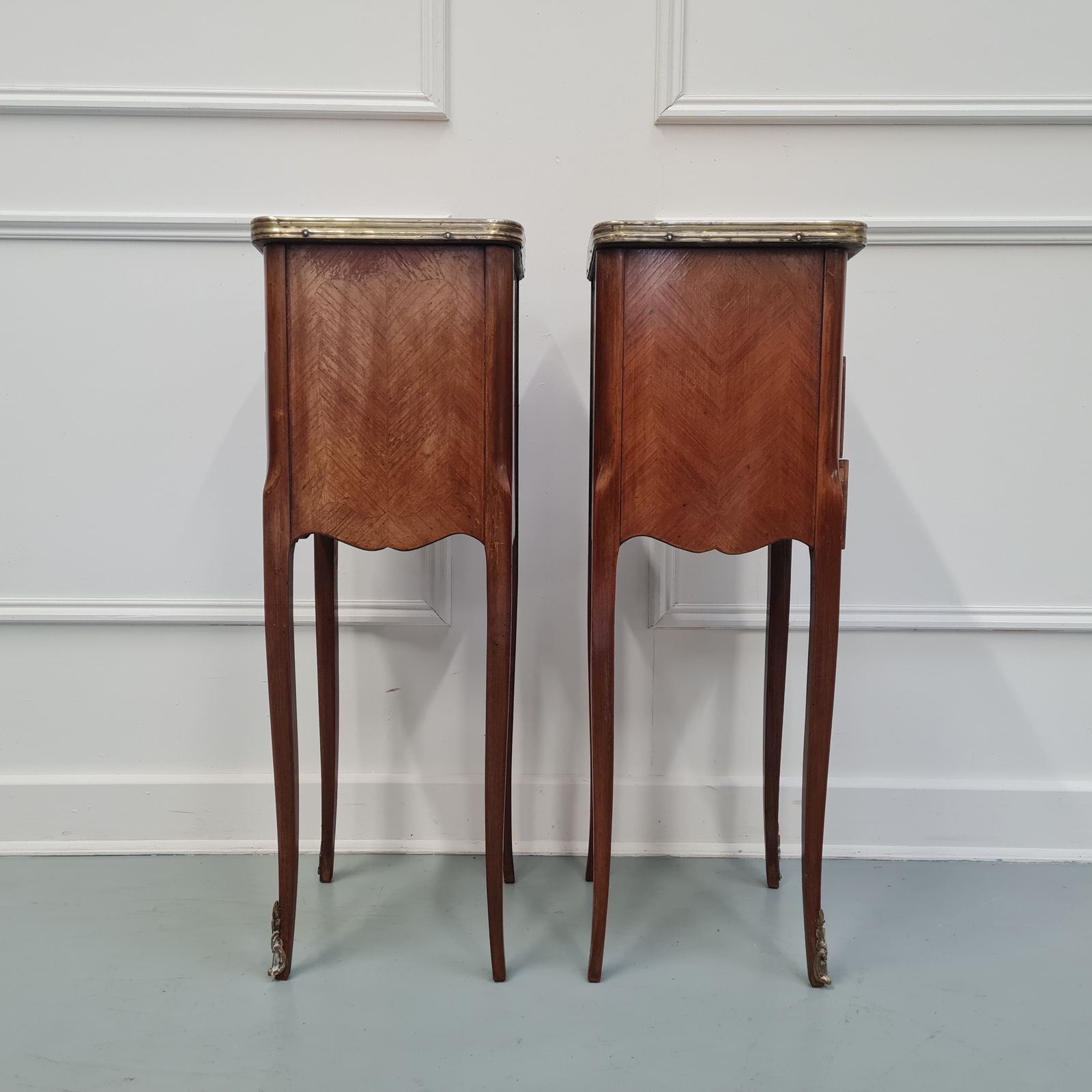 French Kingwood Bedside Cabinets C1930 photo buy