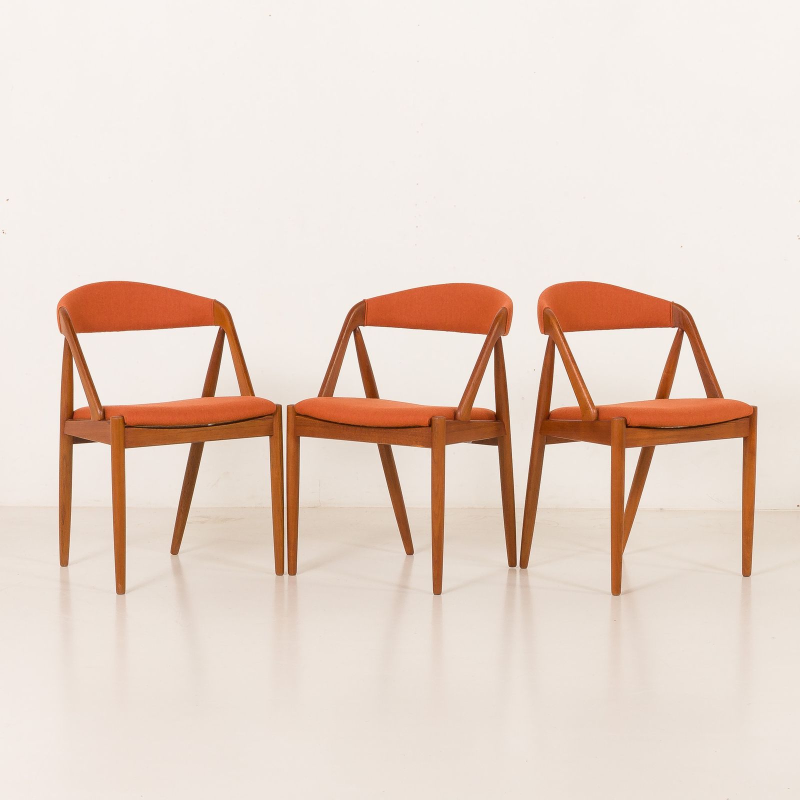 photo for sale Kai Kristiansen Chairs Model 31, Set Of 3, Denmark 1960s.