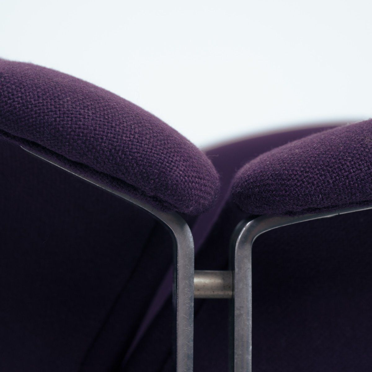photo vinterior Lounge Chair In Pink Wool On Steel Frame By Just B. Meijer For Kembo, 1960s