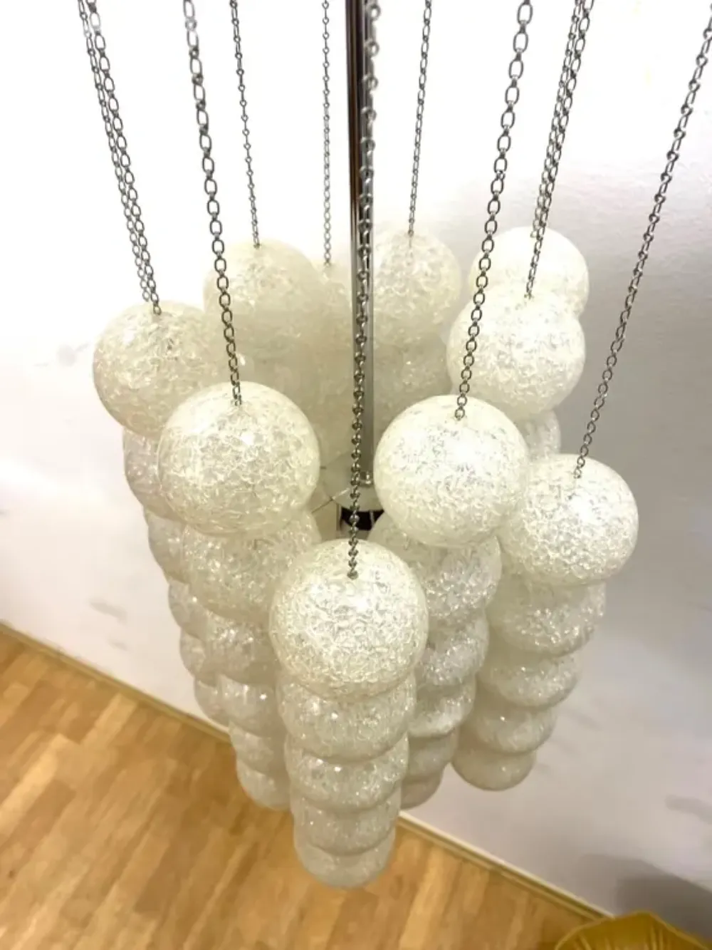 Retro Hanglamp Met Plastic Ballen, Jaren 1960, Tsjecho Slowakije photo for sale