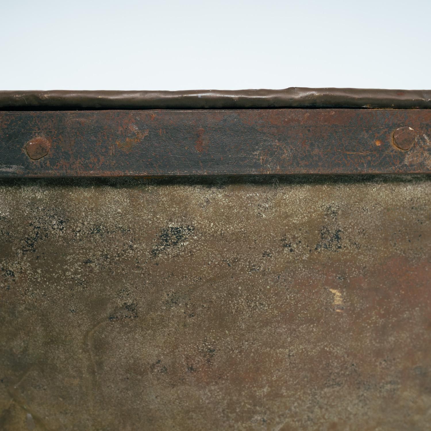 Large Brass And Wrought Iron Nailed Log Bucket Pot Bin, 1800/1900s photo vinterior