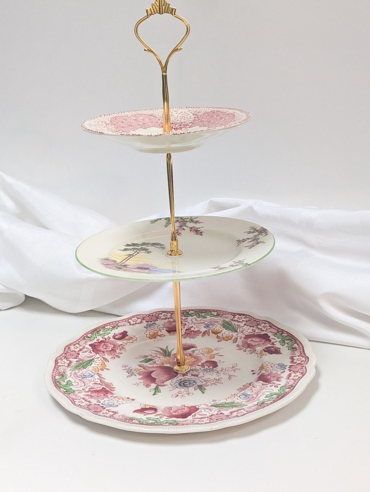 Beautiful Elegant Vintage 3 Tier Cake Stand. Bone China, Bridgerton Style. Made In England photo 55.0
