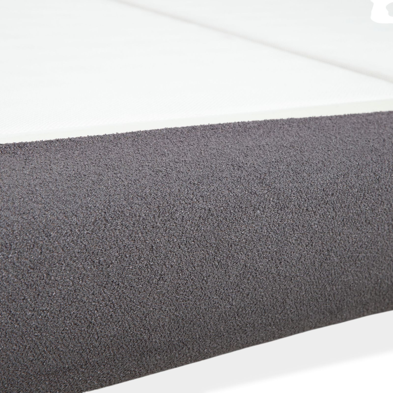 Lit Bullfrog en tissu gris photo for sale