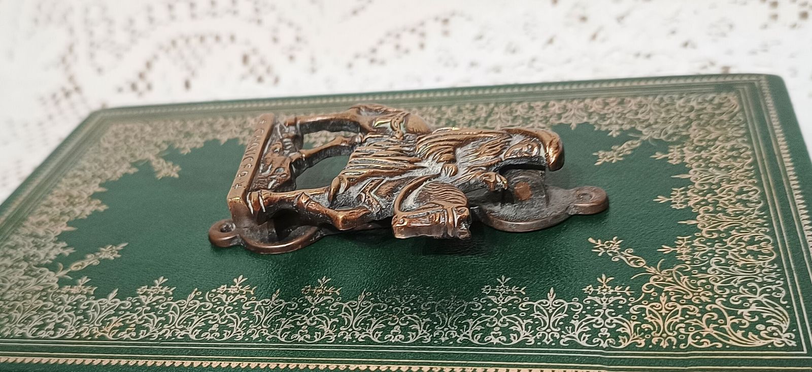 Antique Brass Geoffrey Chaucer Door Knocker. photo Home Fixtures