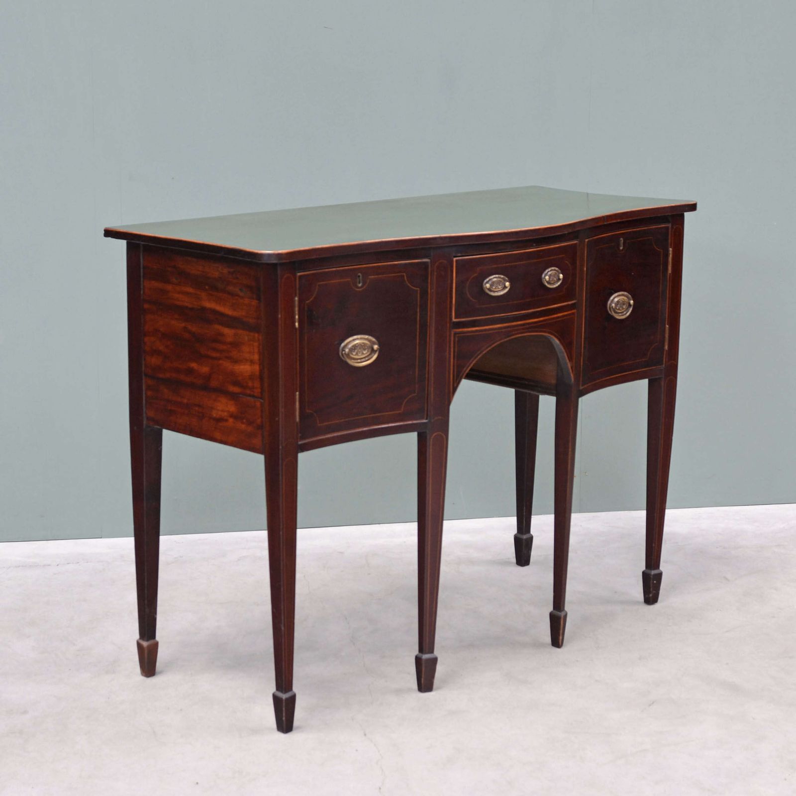 Sheraton Revival Serpentine Mahogany Sideboard photo furniture