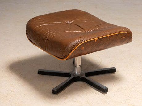 Mid Century Lounge Chair Met Ottoman, Leer & Multiplex, Jaren 1960 photo for sale