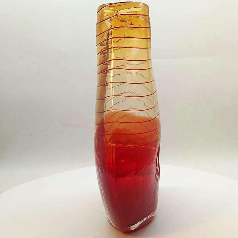 1970s Stunning Vase In Hand Worked Murano Glass. Made In Italy. photo Home Decor