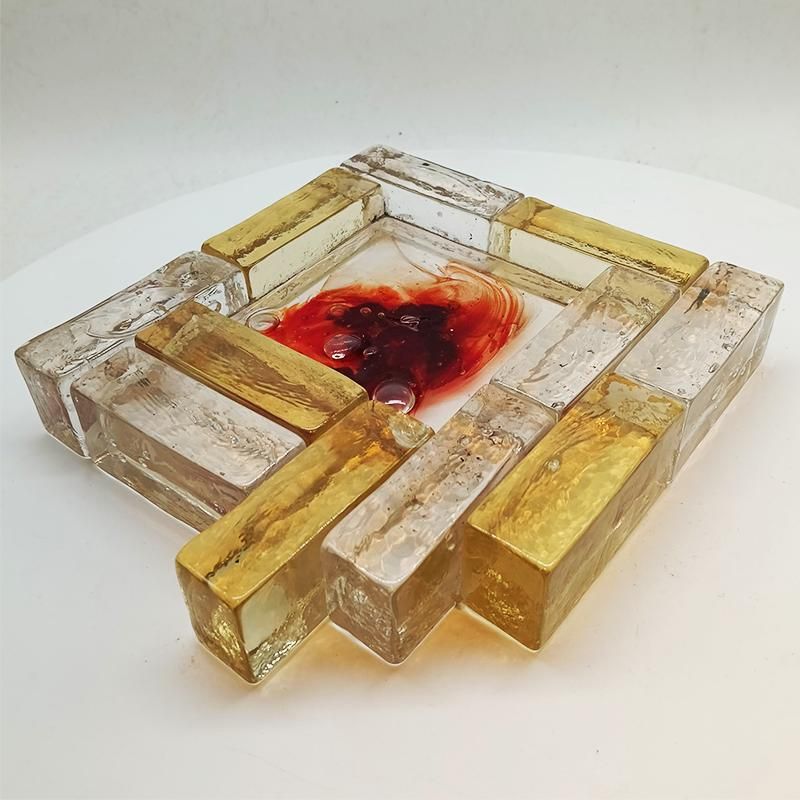 1950s Rare Big Ashtray / Sculpture In Hand Blown Artistic Murano Glass Attributed To Toni Zuccheri.