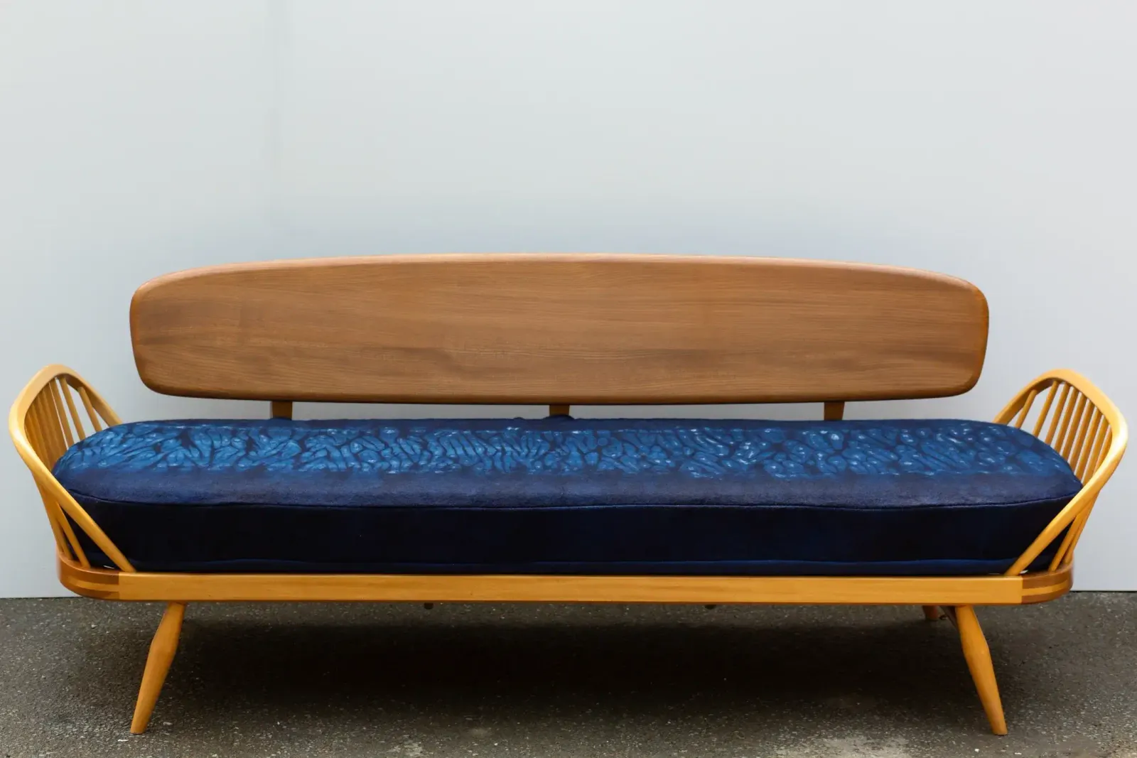 Vintage Ercol 355 Studio Couch Daybed Fully Restored With Hand Dyed Wool Choice Of Colour