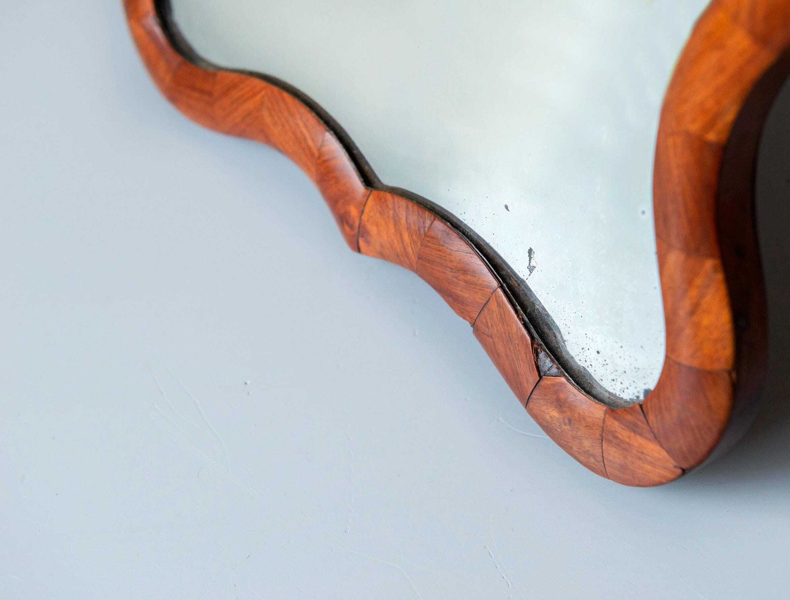 Antique Scalloped Table Mirror, Biedermeier Walnut Veneer Vanity Mirror, 19th Century photo vintage